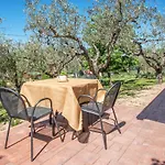 L'agrifoglio Di Residenza Di Campagna Couette-café