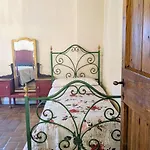 Bed & Breakfast L'agrifoglio Di Residenza Di Campagna