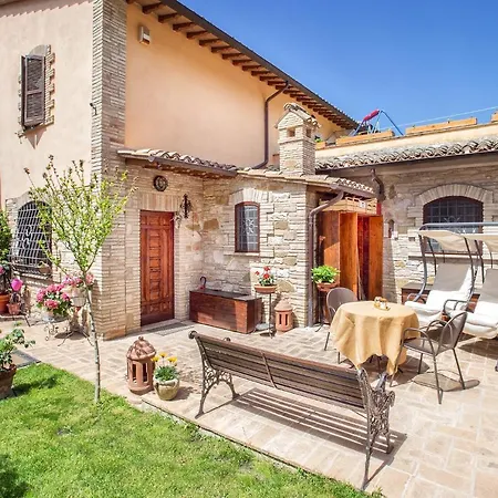 L'agrifoglio Di Residenza Di Campagna Panzió 4*