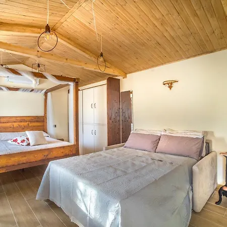 Bed & Breakfast L'agrifoglio Di Residenza Di Campagna