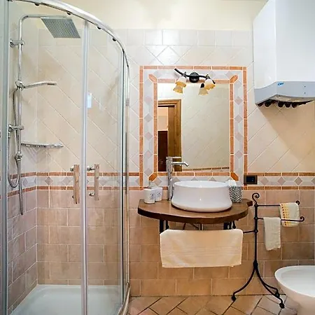 L'agrifoglio Di Residenza Di Campagna לינה וארוחת בוקר 4*