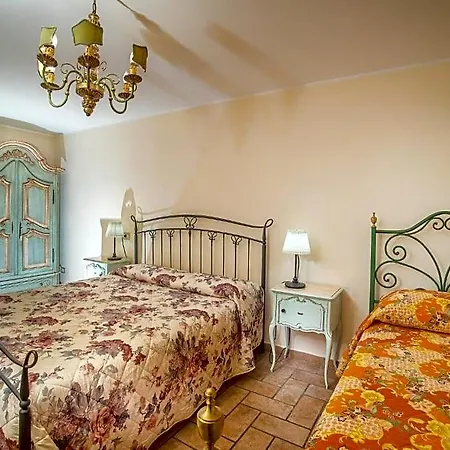 לינה וארוחת בוקר L'agrifoglio Di Residenza Di Campagna