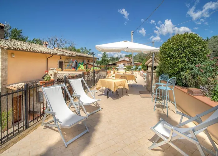 Bed & Breakfast L'agrifoglio Di Residenza Di Campagna 4*