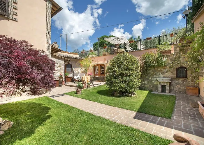 L'agrifoglio Di Residenza Di Campagna Assisi