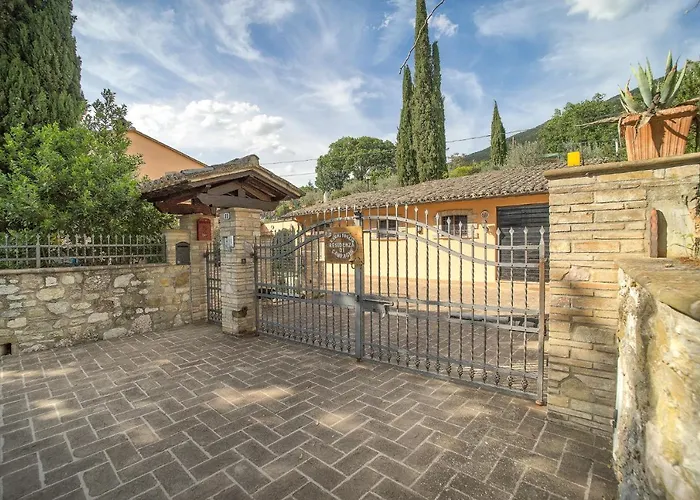 Bed & Breakfast L'agrifoglio Di Residenza Di Campagna Assisi